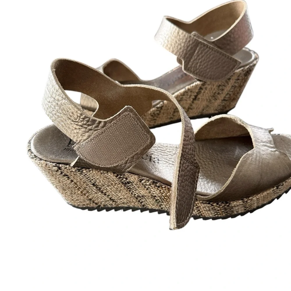 Pedro Garcia Fama Metallic Leather Wedges  With Jute Wrapped Platform Size 39.5
